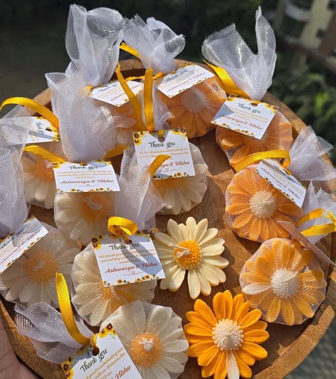 Daisy Candle 